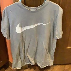 Nike T-shirt